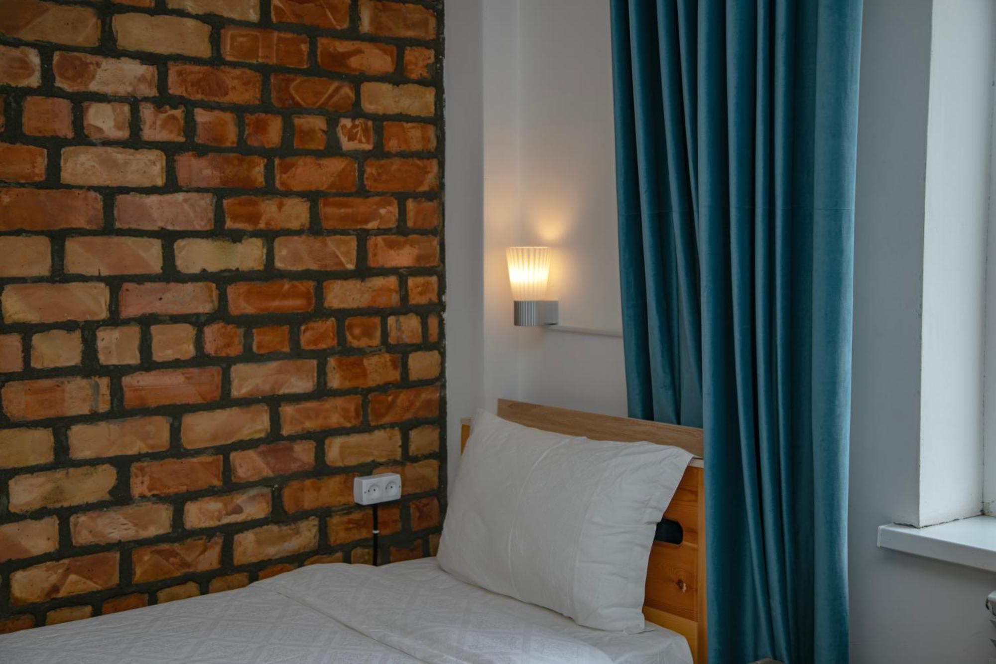 Hotel Good Night Jalal-Abad Εξωτερικό φωτογραφία
